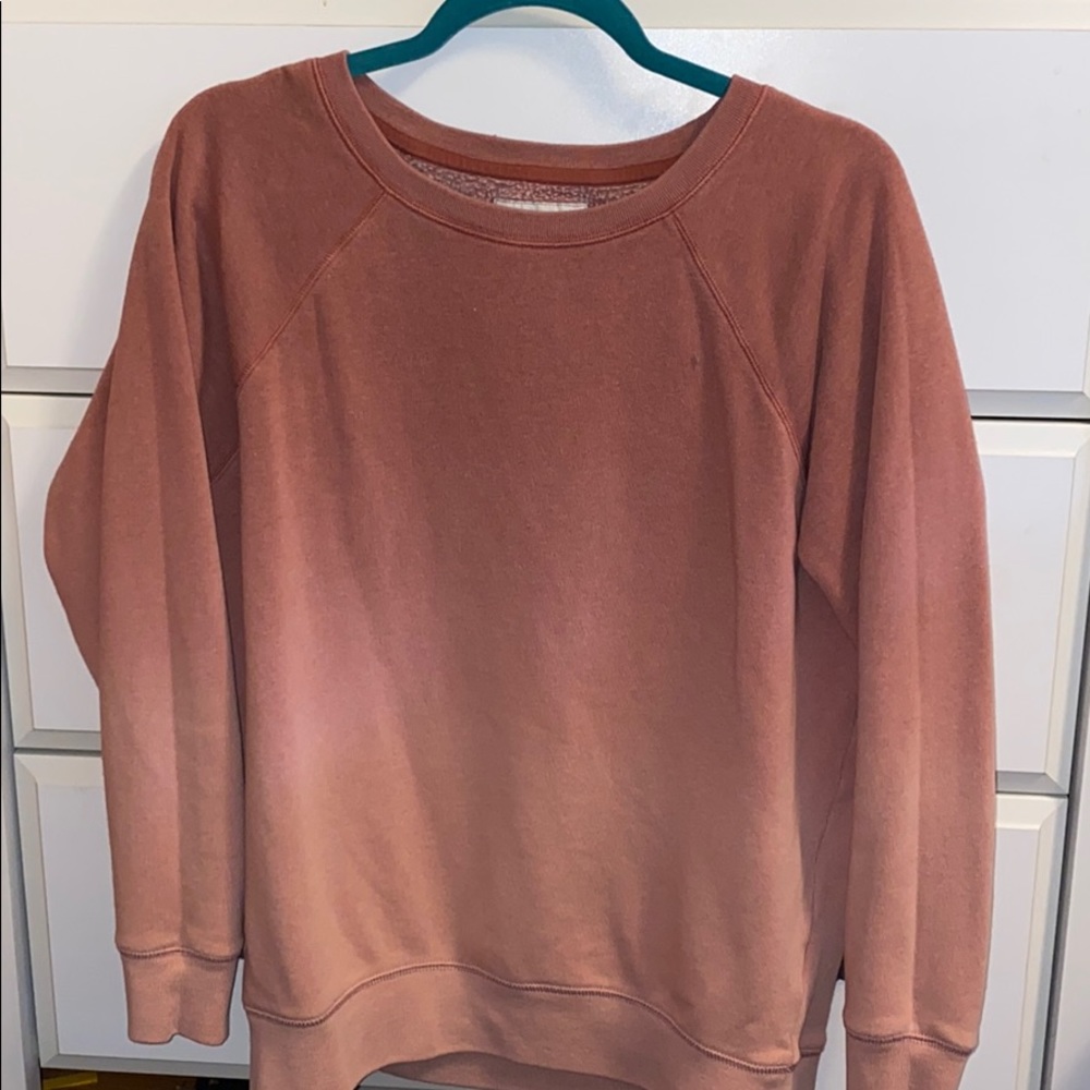 American Eagle Crew Neck